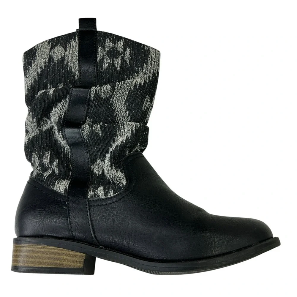Old‎ Navy Black and Gray Girls Boots Size 2 Southwestern Print Slouchy Style
